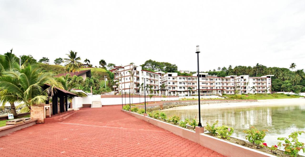 Holiday Oceanview Residences And Resort Sámal Exterior foto