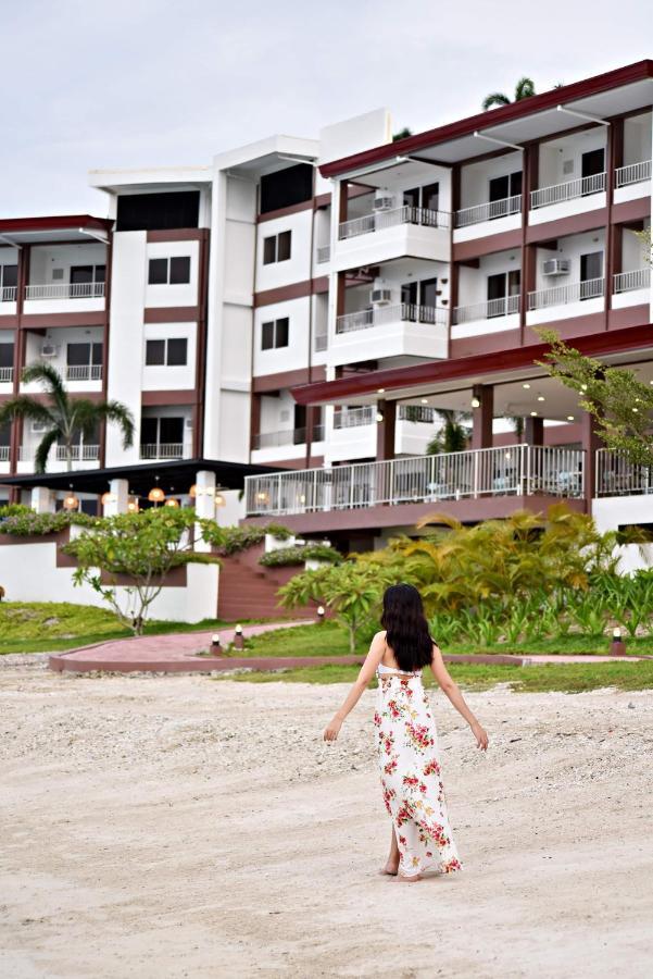 Holiday Oceanview Residences And Resort Sámal Exterior foto
